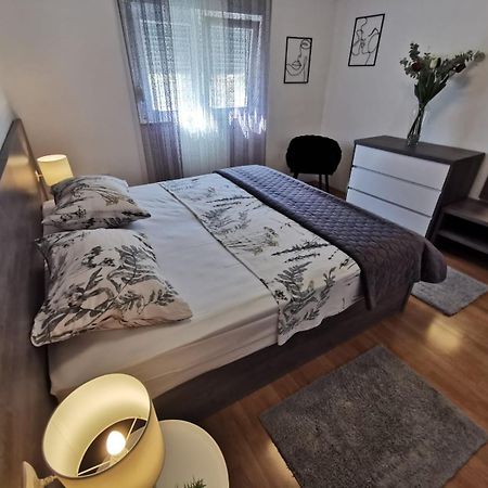 Appartement Apartman Maria, Ciovo à Trogir Extérieur photo